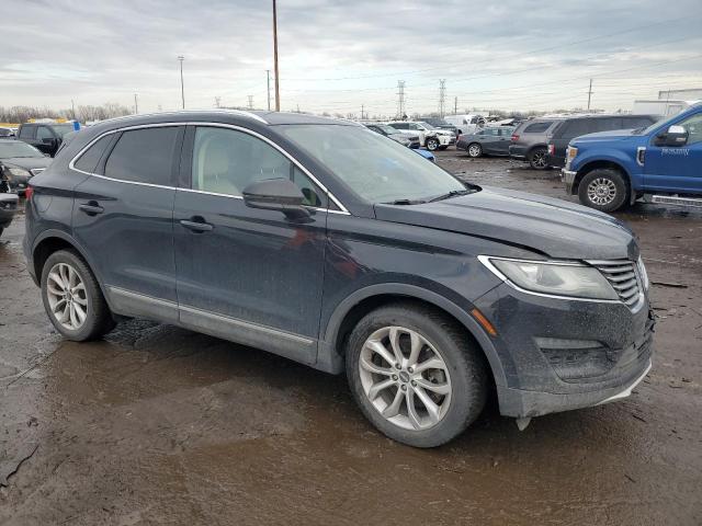 5LMCJ2C90GUJ18819 - 2016 LINCOLN MKC SELECT BLACK photo 4