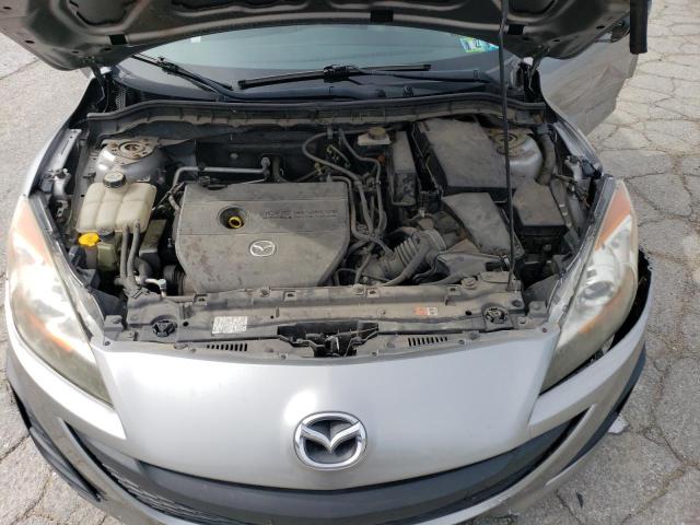 JM1BL1VG6B1407684 - 2011 MAZDA MAZDA3 I SILVER photo 11