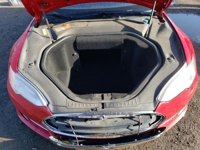5YJSA1H17EFP27900 - 2014 TESLA MODEL S 红色 照片 11