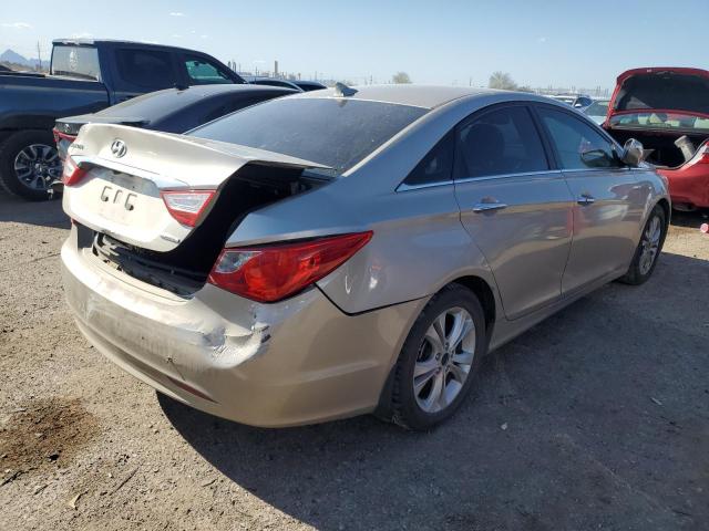 5NPEC4AC6BH121358 - 2011 HYUNDAI SONATA SE SILVER photo 3