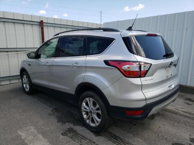 1FMCU9HD8JUC31358 - 2018 FORD ESCAPE SEL SILVER photo 2