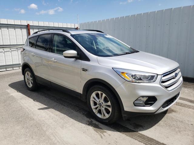 1FMCU9HD8JUC31358 - 2018 FORD ESCAPE SEL SILVER photo 4