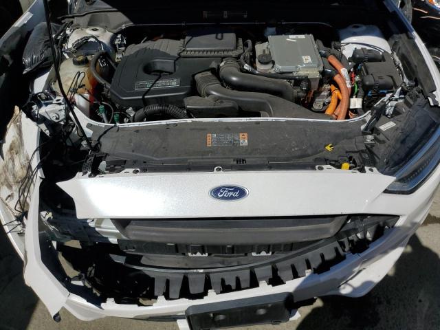 3FA6P0SU4HR306559 - 2017 FORD FUSION TITANIUM PHEV WHITE photo 11