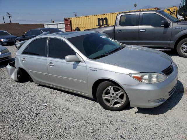 4T1BE32K82U607300 - 2002 TOYOTA CAMRY LE SILVER photo 4