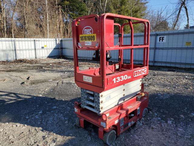 16302691 - 2018 MEC LIFT RED photo 2