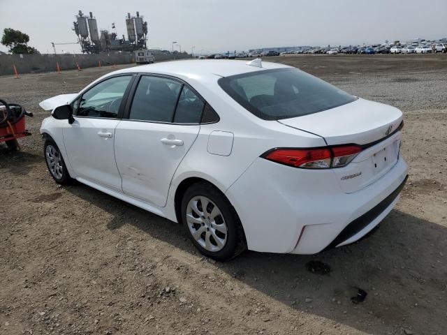 5YFEPMAE0MP234251 - 2021 TOYOTA COROLLA LE WHITE photo 2