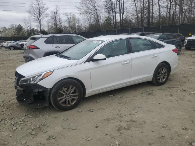 5NPE24AF6HH485981 - 2017 HYUNDAI SONATA SE WHITE photo 1