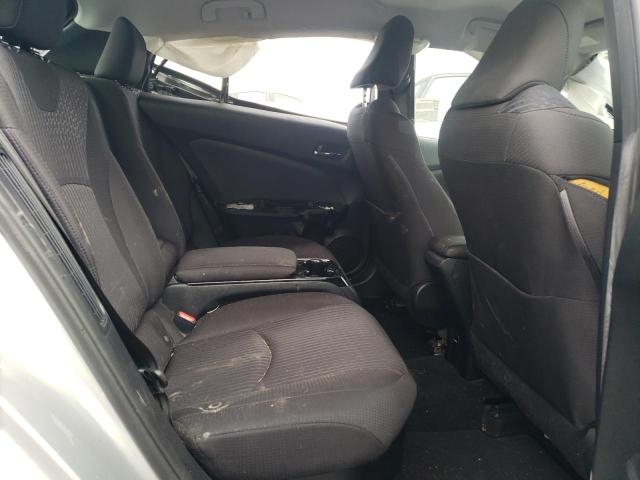 JTDKARFP3H3004875 - 2017 TOYOTA PRIUS PRIM 银色 照片 10