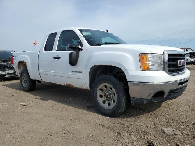 1GTSKVEA8AZ108574 - 2010 GMC SIERRA K1500 SLE WHITE photo 4