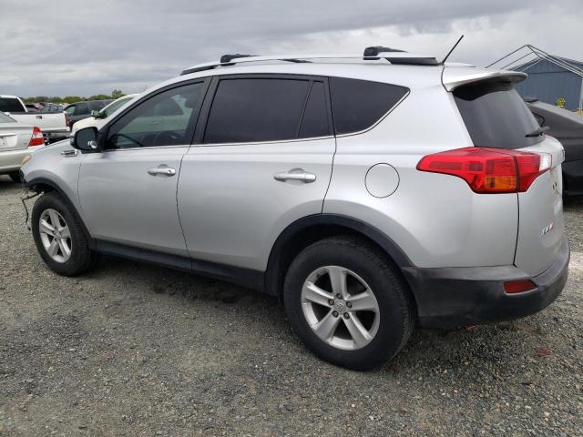 JTMRFREV7D5021628 - 2013 TOYOTA RAV4 XLE SILVER photo 2