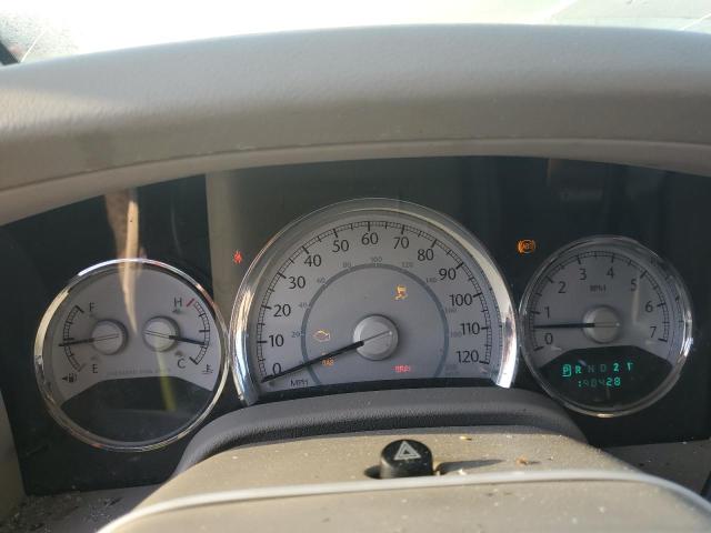 1A8HX582X7F565941 - 2007 CHRYSLER ASPEN LIMITED CREAM photo 9