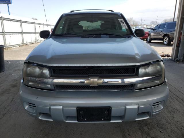 1GNDT13S082237493 - 2008 CHEVROLET TRAILBLAZE LS SILVER photo 5