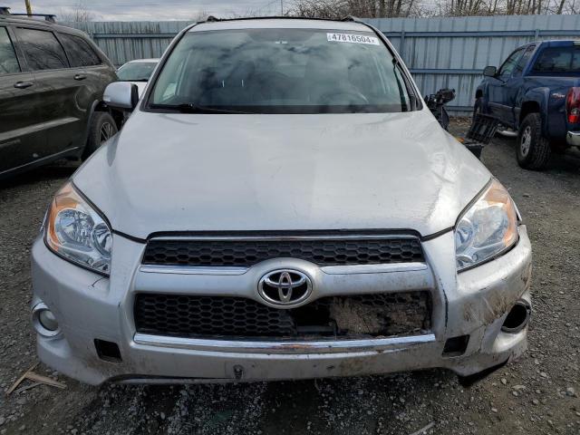 2T3DF4DV4CW240259 - 2012 TOYOTA RAV4 LIMITED SILVER photo 5