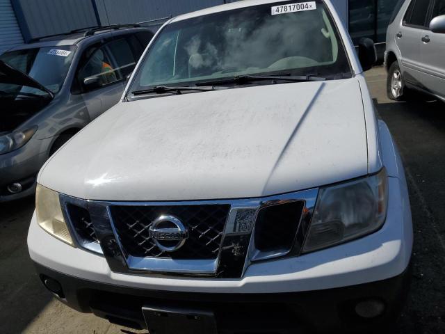 1N6BD0CT3AC404653 - 2010 NISSAN FRONTIER KING CAB SE WHITE photo 5
