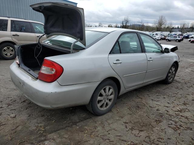 4T1BE32K24U373979 - 2004 TOYOTA CAMRY LE SILVER photo 3