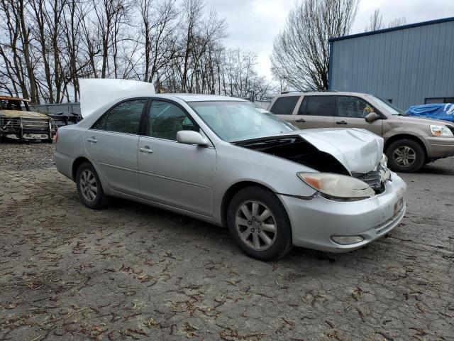 4T1BE32K24U373979 - 2004 TOYOTA CAMRY LE SILVER photo 4