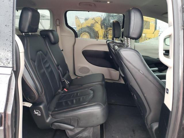 2C4RC1EG8HR644390 - 2017 CHRYSLER PACIFICA TOURING L PLUS GRAY photo 11