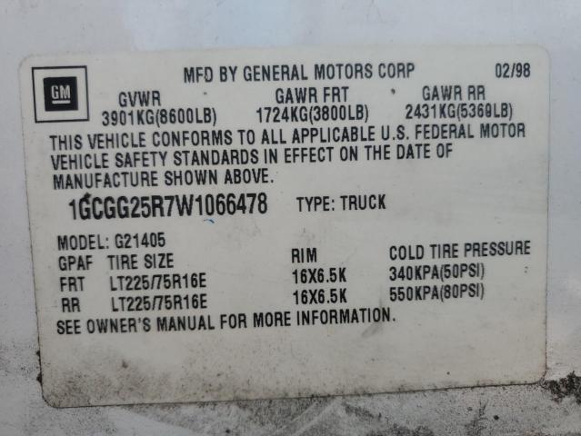 1GCGG25R7W1066478 - 1998 CHEVROLET EXPRESS G2 WHITE photo 13