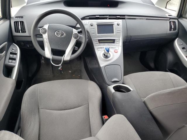 JTDKN3DU3F1916098 - 2015 TOYOTA PRIUS SILVER photo 8