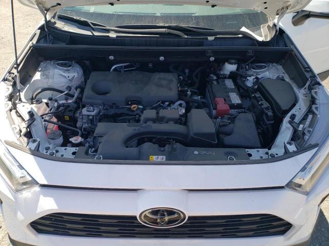 2T3W1RFVXNC181630 - 2022 TOYOTA RAV4 XLE WHITE photo 11