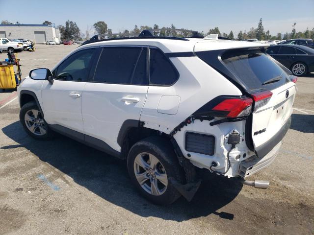 2T3W1RFVXNC181630 - 2022 TOYOTA RAV4 XLE WHITE photo 2