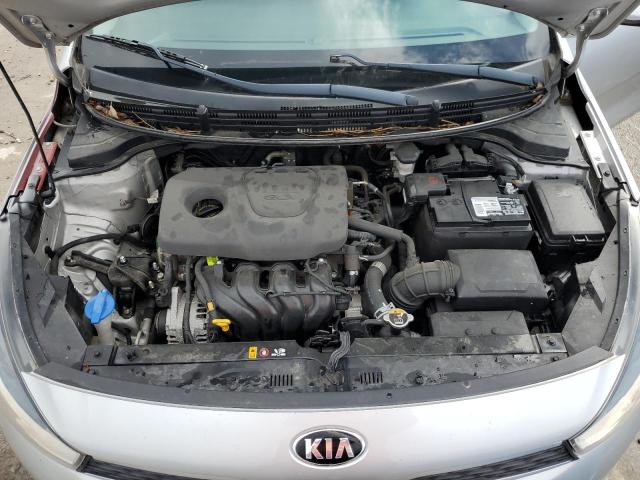 3KPA24AB0JE085548 - 2018 KIA RIO LX SILVER photo 11