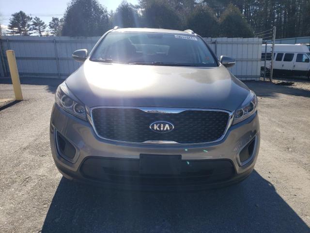 5XYPGDA55HG240002 - 2017 KIA SORENTO LX GRAY photo 5