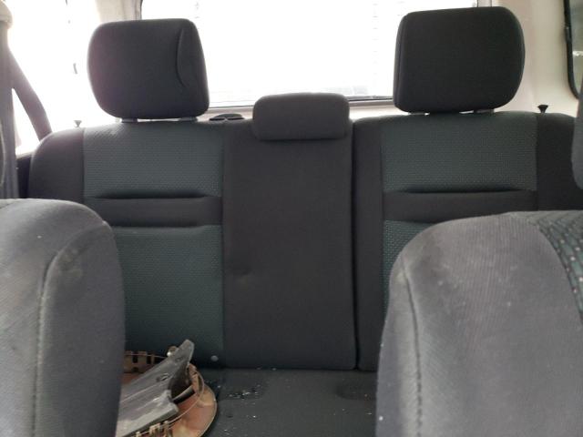 JTLKT324X64113333 - 2006 TOYOTA SCION XB SILVER photo 10