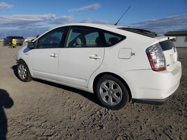 JTDKB20U477642160 - 2007 TOYOTA PRIUS WHITE photo 2