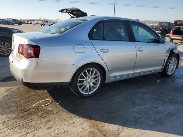 3VWRJ71K18M154963 - 2008 VOLKSWAGEN JETTA WOLFSBURG 银色 照片 3