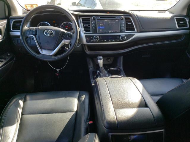 5TDJKRFH5ES064667 - 2014 TOYOTA HIGHLANDER XLE Արծաթագույն լուսանկար 8
