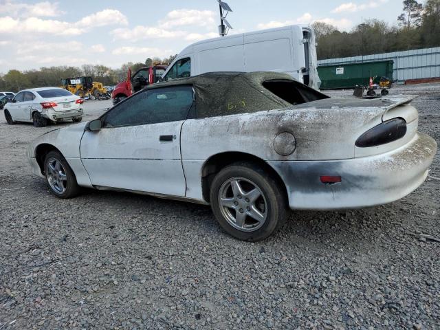 2G1FP32P1V2121572 - 1997 CHEVROLET CAMARO Z28 WHITE photo 2