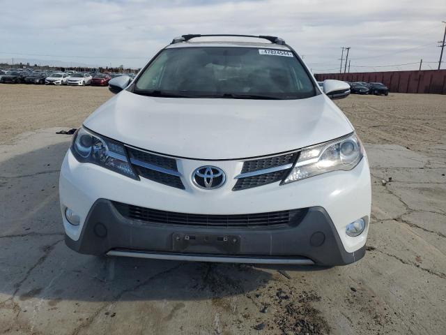 2T3WFREV9EW080516 - 2014 TOYOTA RAV4 XLE WHITE photo 5