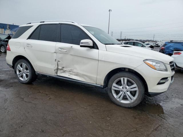 4JGDA5HB8DA222900 - 2013 MERCEDES-BENZ ML 350 4MATIC WHITE photo 4