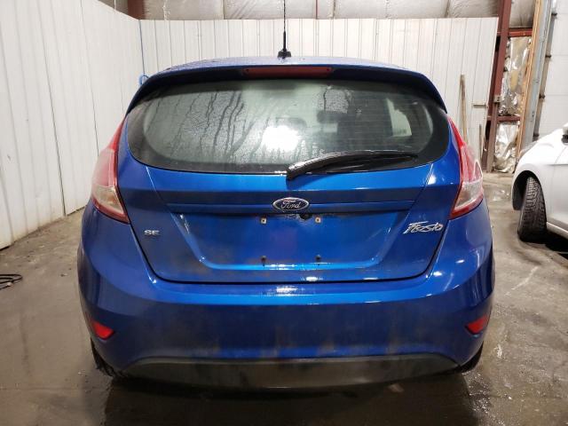 3FADP4EJ8JM101765 - 2018 FORD FIESTA SE BLUE photo 6