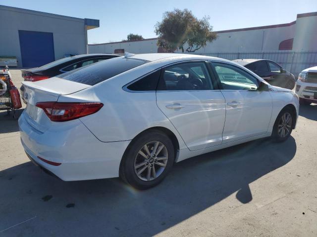 5NPE24AF0GH340451 - 2016 HYUNDAI SONATA SE WHITE photo 3