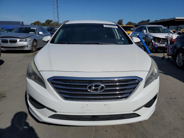 5NPE24AF0GH340451 - 2016 HYUNDAI SONATA SE WHITE photo 5