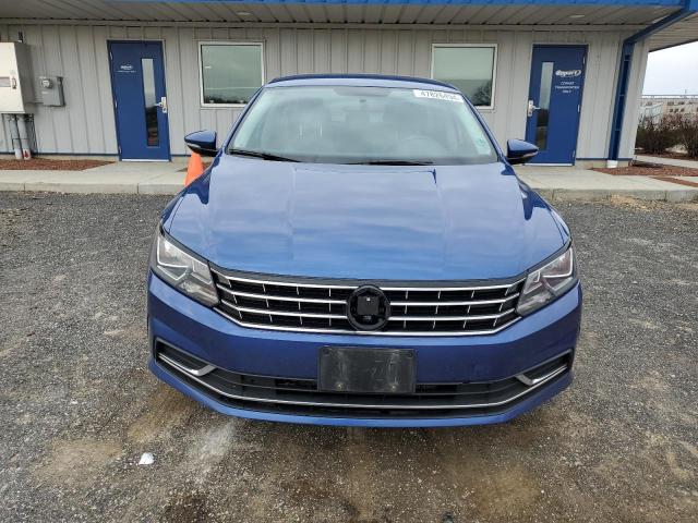 1VWAT7A39HC010031 - 2017 VOLKSWAGEN PASSAT S BLUE photo 5