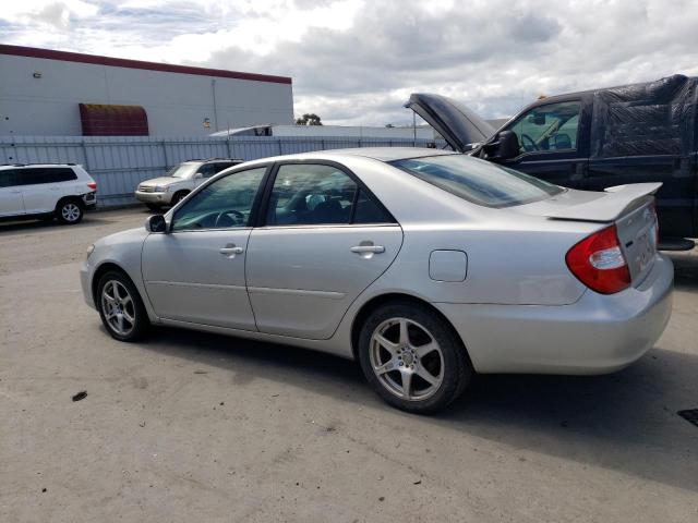 4T1BE32K24U887461 - 2004 TOYOTA CAMRY LE SILVER photo 2