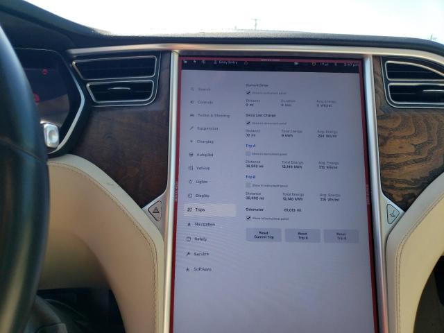 5YJSA1E10HF215145 - 2017 TESLA MODEL S 红色 照片 9