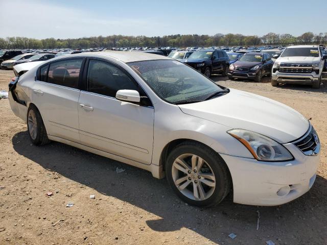 1N4BL2AP2CC161093 - 2012 NISSAN ALTIMA SR WHITE photo 4