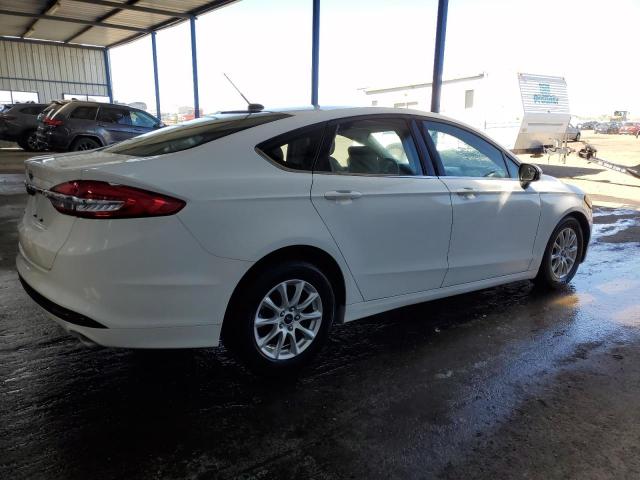 3FA6P0G72JR192537 - 2018 FORD FUSION S WHITE photo 3