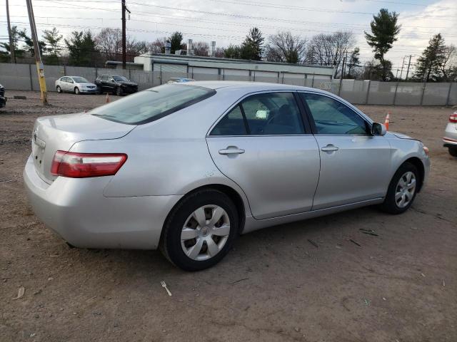 4T4BE46K28R014384 - 2008 TOYOTA CAMRY CE SILVER photo 3