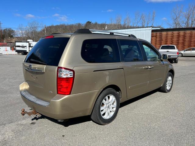 KNDMB233466030962 - 2006 KIA SEDONA EX TAN photo 4