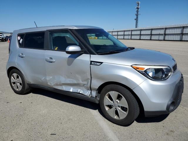 KNDJN2A22G7858797 - 2016 KIA SOUL SILVER photo 4