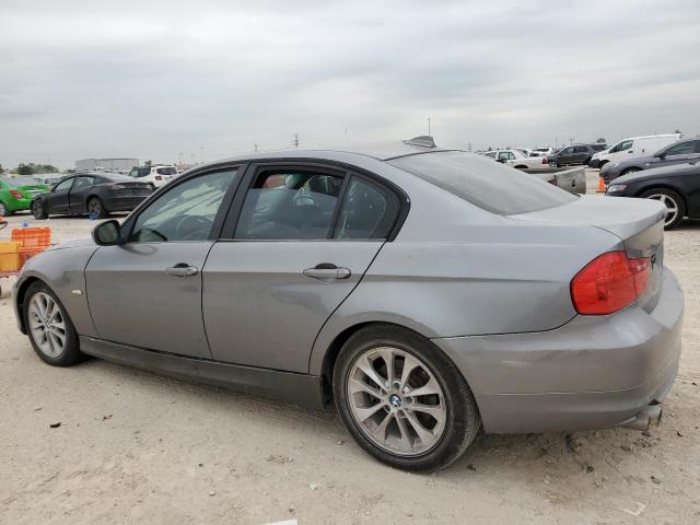 WBAPH7G51BNN04187 - 2011 BMW 328 I GRAY photo 2