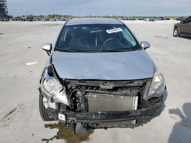 KNADM4A36G6573589 - 2016 KIA RIO LX SILVER photo 5