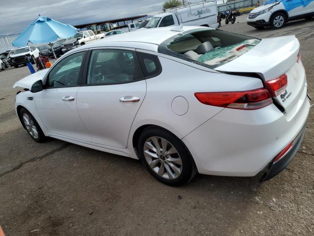 5XXGT4L36JG273592 - 2018 KIA OPTIMA LX WHITE photo 2