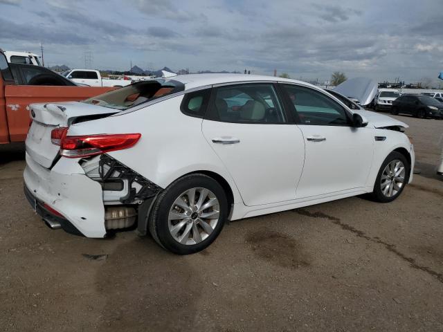 5XXGT4L36JG273592 - 2018 KIA OPTIMA LX WHITE photo 3