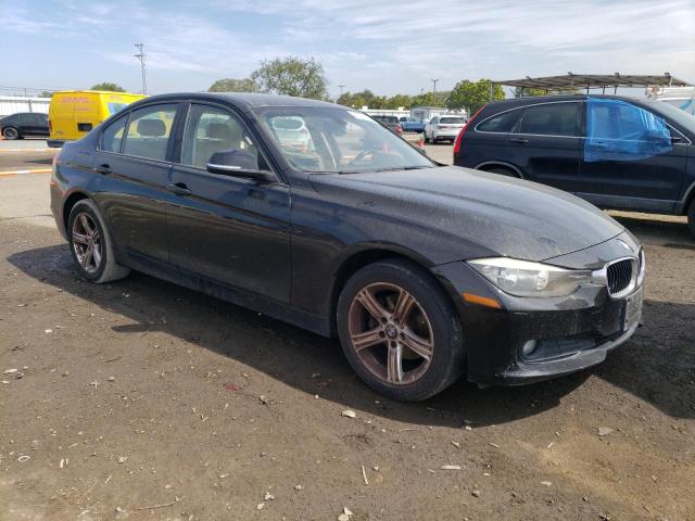 WBA3B1G55ENN90668 - 2014 BMW 320 I BLACK photo 4